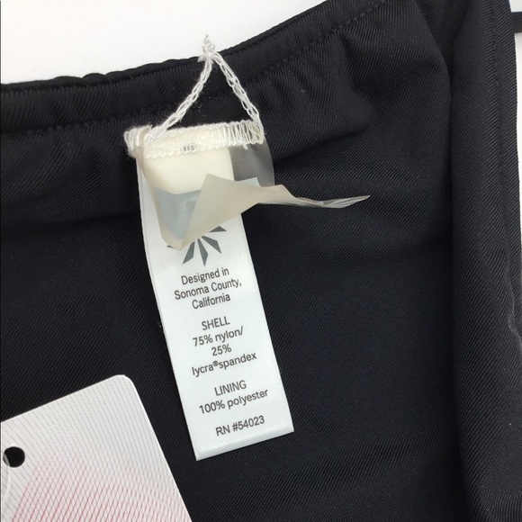 Athleta Wrap Bikini Top Black New - Picture 8 of 9